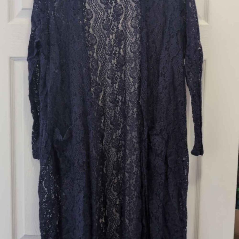 Elegant Lace Long Cardigan